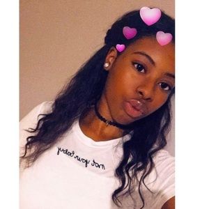 Meet your Posher, Kayla